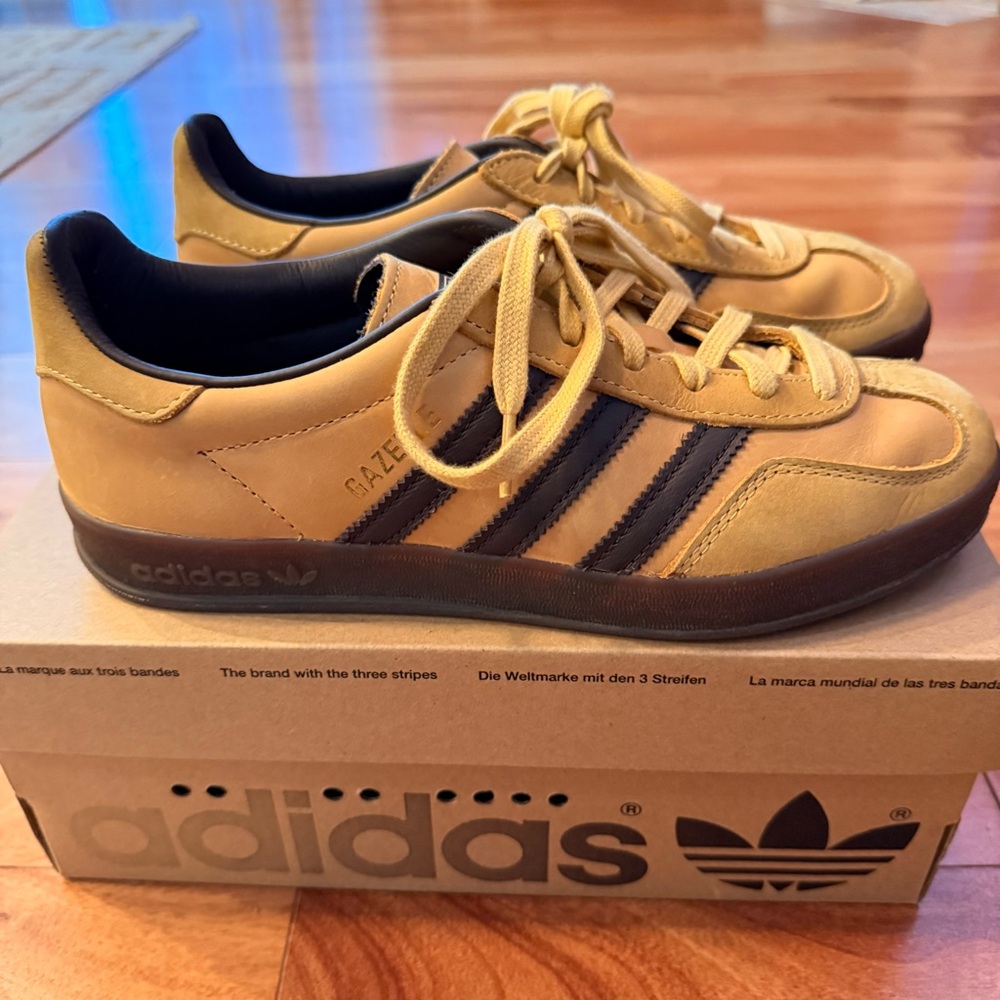 Adidas Gazelle Oat and Dark Brown (men’s size 6)